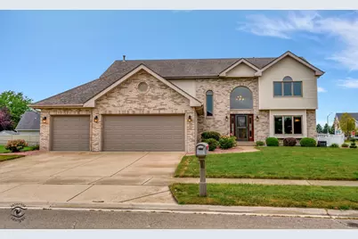 900 Coyote Trail, Manteno, IL 60950 - Photo 1