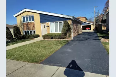 5232 Avery Place, Oak Lawn, IL 60453 - Photo 1