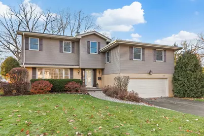1074 Knollwood Road, Deerfield, IL 60015 - Photo 1