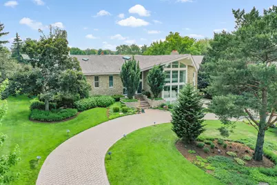 1916 Midwest Club Parkway, Oak Brook, IL 60523 - Photo 1