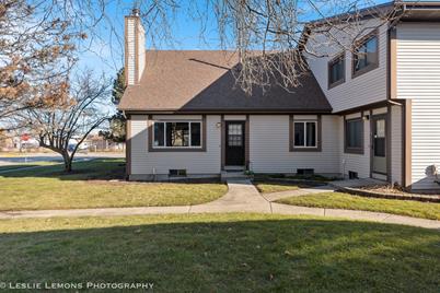 1717 Cedarbrook Court #1, Sycamore, IL 60178 - Photo 1