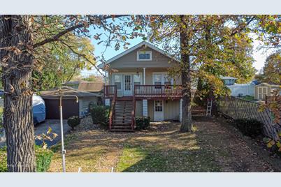 16131 Forest Avenue - Photo 1