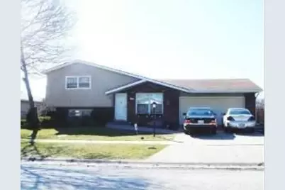 6151 Victoria Drive, Oak Forest, IL 60452 - Photo 1