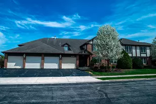 6201 Willowhill Rd, Willowbrook, IL 60527 - Photo 1