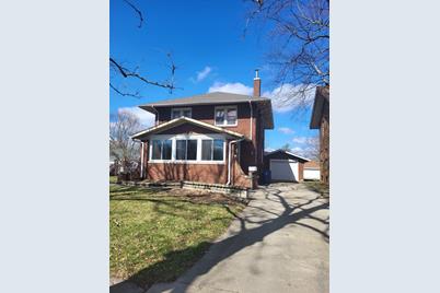 208 W Mazon Avenue - Photo 1