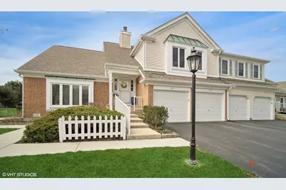 617 Thistle Lane, Prospect Heights, IL 60070 - Photo 1