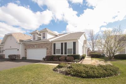 504 Woodhill Drive, Carol Stream, IL 60188 - Photo 1