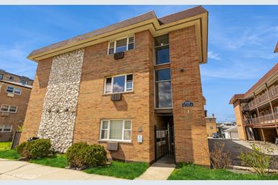 2330 N Harlem Avenue #3A, Elmwood Park, IL 60707 - Photo 1