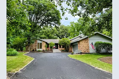 17 Danube Way, Olympia Fields, IL 60461 - Photo 1