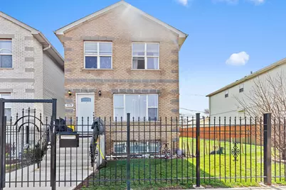 4209 W Harrison Street, Chicago, IL 60624 - Photo 1