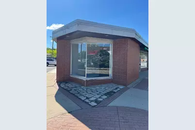 5 S Prospect Avenue, Clarendon Hills, IL 60514 - Photo 1