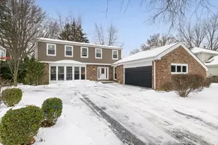 50 Red Oak Ln, Highland Park, IL 60035 - Photo 1