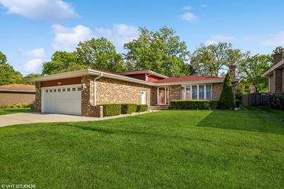 186 Spring Oaks Drive, Wood Dale, IL 60191 - Photo 1