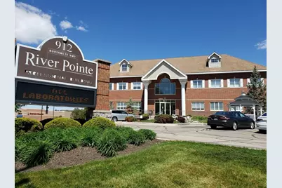 912 Northwest Highway #209, Fox River Grove, IL 60021 - Photo 1