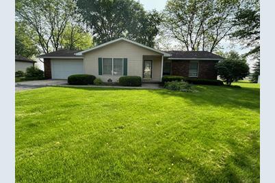 5287 S Mill Pond Road, Rochelle, IL 61068 - Photo 1