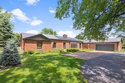6 Baybrook Lane, Oak Brook, IL 60523 - Photo 1