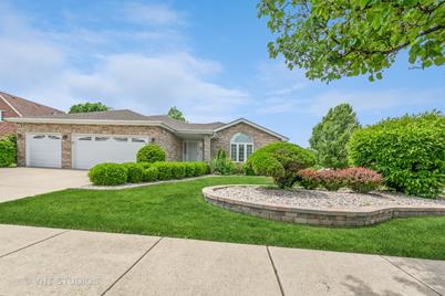 17300 Royal Court, South Holland, IL 60473 - Photo 1