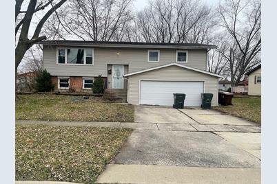 19030 Cedar Avenue, Country Club Hills, IL 60478 - Photo 1