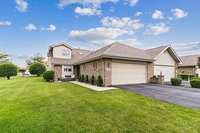 18426 Lakeview Circle E, Tinley Park, IL 60477 - Photo 1