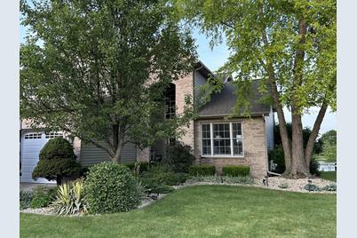 408 Savoy Drive, Shorewood, IL 60404 - Photo 1