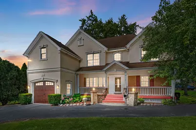 258 N Jackson Street, Clarendon Hills, IL 60514 - Photo 1