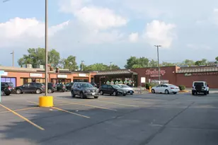 828 S Van Buren St, Batavia, IL 60510 - Photo 1