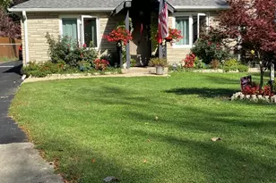 1115 Sandwick Ct, Highland Park, IL 60035 - Photo 1