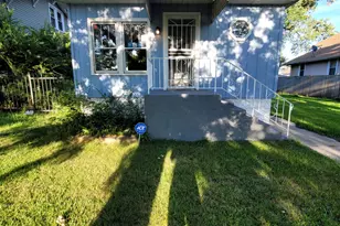 521 Forsythe Ave, Calumet City, IL 60409 - Photo 1