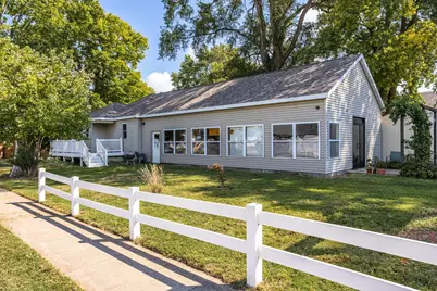 606 N Ladd Street, Pontiac, IL 61764 - Photo 1