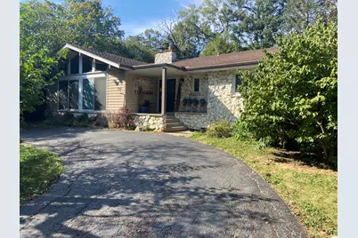 302 E Shady Drive, Palatine, IL 60067 - Photo 1