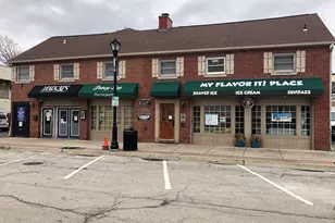 117 W Slade St, Palatine, IL 60067 - Photo 1