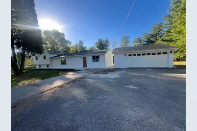 417 E Brown Street, Earlville, IL 60518 - Photo 1