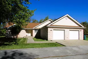 20545 Burnham Ave, Lynwood, IL 60411 - Photo 1