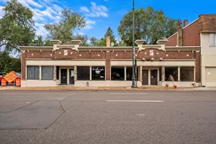 368 W Jefferson St, Joliet, IL 60435 - Photo 1