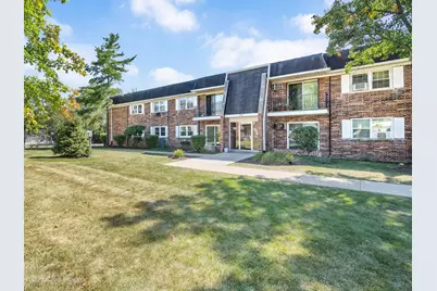2419 Ogden Avenue #1, Downers Grove, IL 60515 - Photo 1