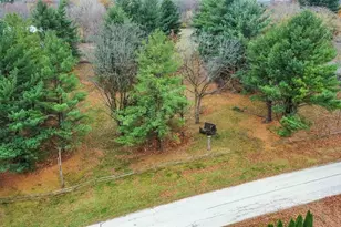 8133 Harvest Hills Dr, Roscoe, IL 61073 - Photo 1