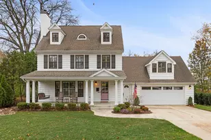 297 Van Damin Ave, Glen Ellyn, IL 60137 - Photo 1