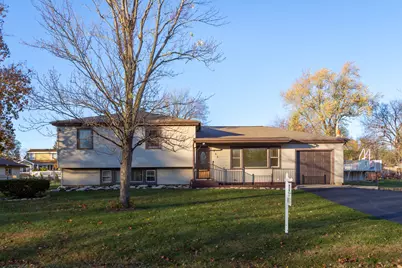 23W748 Turner Avenue, Roselle, IL 60172 - Photo 1