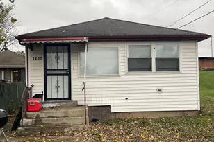 1402 Berkeley Ave, Ford Heights, IL 60411 - Photo 1