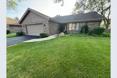 5901 Churchview Drive #19, Rockford, IL 61107 - Photo 1
