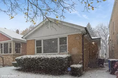 5240 N Virginia Avenue, Chicago, IL 60625 - Photo 1