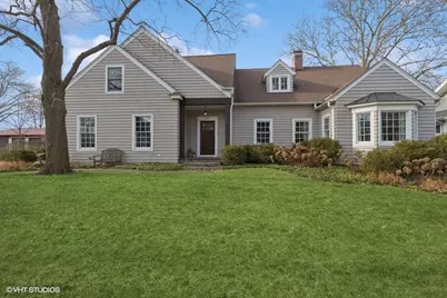 262 S Seymour Avenue, Grayslake, IL 60030 - Photo 1