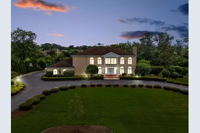 1 Horseshoe Lane, Lemont, IL 60439 - Photo 1