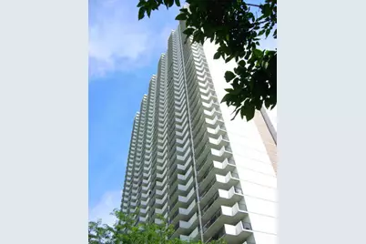 6033 N Sheridan Road #5A, Chicago, IL 60660 - Photo 1