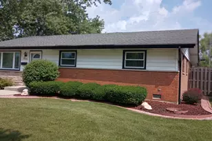 7028 Stanford Dr, Bridgeview, IL 60455 - Photo 1