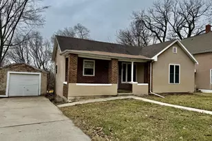 308 6th St, Lasalle, IL 61301 - Photo 1