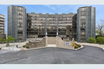 1420 Sheridan Road #8A, Wilmette, IL 60091 - Photo 1