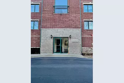 511 N Cass Avenue #4C, Westmont, IL 60559 - Photo 1