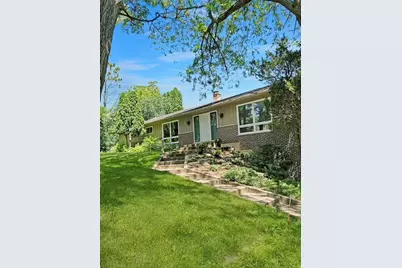 24637 N White Pine Drive, Lake Barrington, IL 60010 - Photo 1