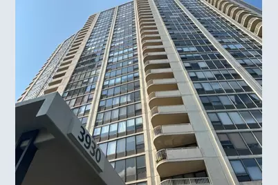 3930 N Pine Grove Avenue #1608, Chicago, IL 60613 - Photo 1